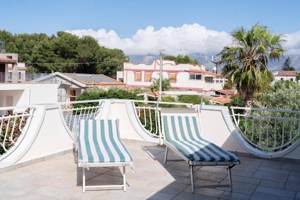 Il terrazzo di Villa Claudia e Simone, Marina di Cinisi
