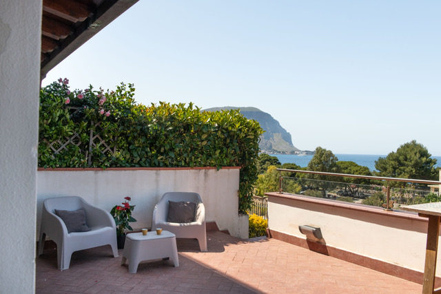 Villa Mondello Vista Mare - Immagine 8