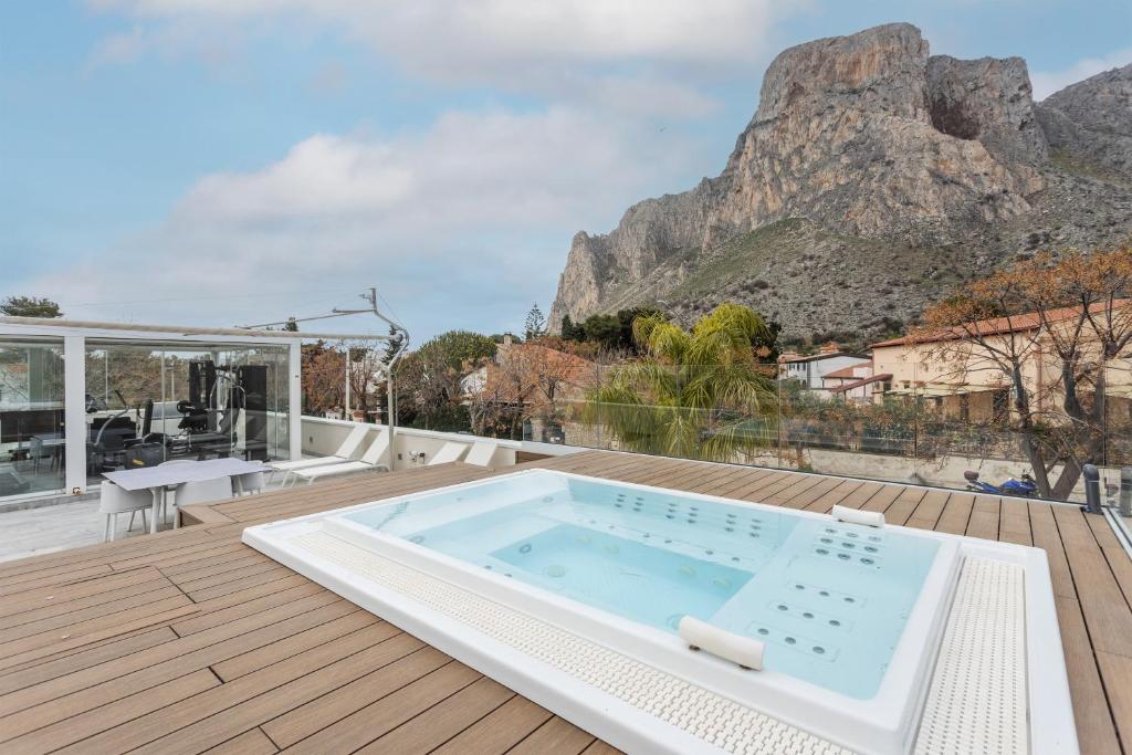 Villa Tritone - Interni eleganti e servizi di lusso B&B a Sferracavallo, Palermo - Immagine 5